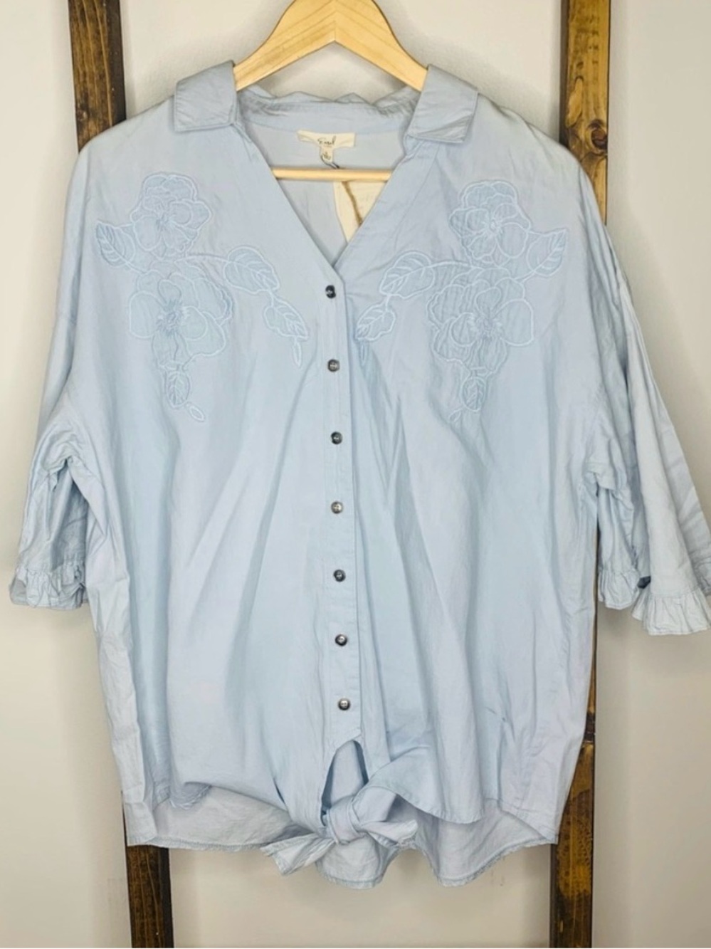 easel Light Blue Button-Down Shirt with Embroidered Floral Detail
